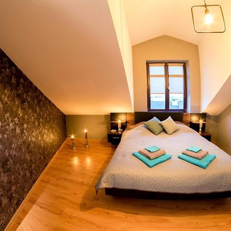 Style Apartment Next To Kazimierz And Old Town + Netflix Cracovie Extérieur photo